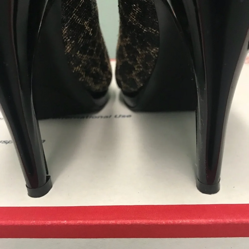 Nine West - Picture 5 of 6